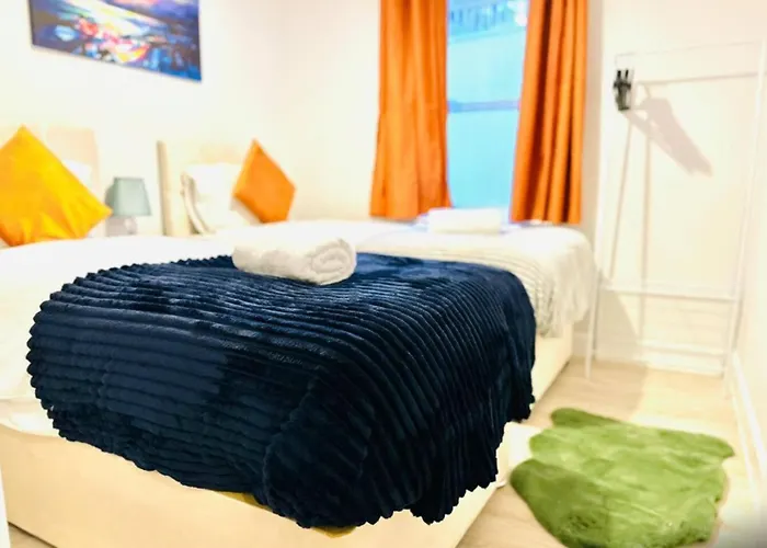 Dover Castle Luxury Apartment-Allocated Parking